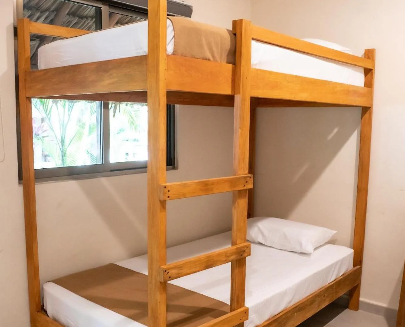 Guest house Asana Bacalar Centro Magico Hotel