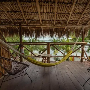 Amigos Hotelito Bacalar
