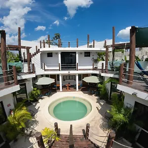Hotel Ade, Bacalar